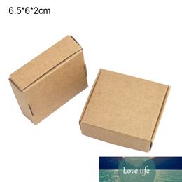 50pcs/lot 6.5x6x2cm Brown Handmade Soap Square Wedding Party Card Tag Package Kraft Paper Box Craft Paper Package Gift Boxes