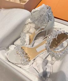 Scarpe sandali maisel scarpe cristalline/perle donne donne sacora eleganti abiti da sposa da sposa pompa marchi di lusso Lady High Heels EU35-43
