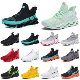 GAI fashion high quality men runnings shoes breathable trainer wolf greys Tour yellow triple white Khaki green Light Brown Bronze mens outdoor sport sneakers