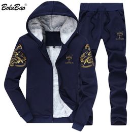 BOLUBAO Fashion Men Sweatshirt Sporting Sets Winter Jacket + Pants Casual Men's Track Suit Brand Sportswear Tracksuits Male Coat 210806