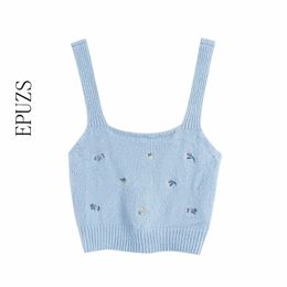 women Sexy Cropped top summer tank Vintage Sleeveless Knitted shirts Female Floral Embroidered sweater 210521