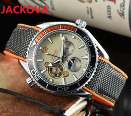 Top Mens Mechanical 2813 Automatic Movement Men's Watch Stainless Steel Rubber Silicone Strap Sports Fashion Self-wind Presidents Male Wristwatches All Dials Work