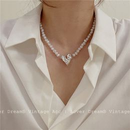 2021 Korean Pearl Beads Chokers Trendy Woman Metal Heart Pendant Necklace Fashion Casual Wedding Jewelry