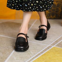 Dress Shoes 2022 Spring/Autumn Women Round Toe CowLeather Comfort Low Heel Pumps Mary Jane For Black