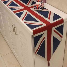 Classical British flag table runner US dinging shoe cabinet cover home Christmas decoration with tassels 210708