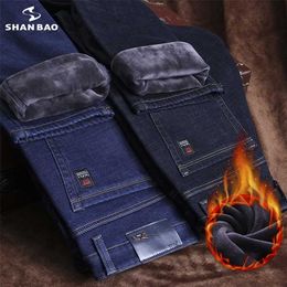 SHAN BAO Winter Brand Fitted Straight Jeans Classic Style Badge Fleece Thick and Warm Youth Men's Slim Denim 211108