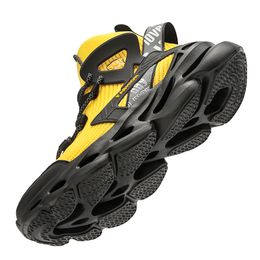 2021男性走っている靴黒黄色の白いファッションメンズトレーナー通気性スポーツスニーカーサイズ39-46 EP