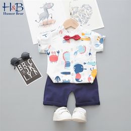 Junge Sommer Kleidung Sets Koreanische Nette Cartoon Hemd + Shorts + Fliege 3 stücke Jungen Baby Kinder Kinder Kleidung 210611
