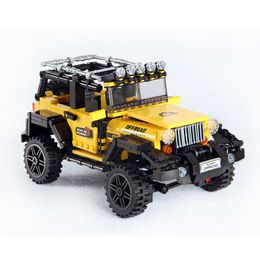 610pcs Offroad Adventure Set Building Blocks Car Series Bricks Toys For Kids Educational Kids Gifts Model Q0624