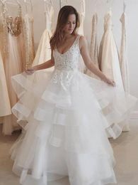 Sexy Tiers Wedding Dresses V Neck Open Lace Appliqued Backless A Line Gowns Ruffles Tulle Princess Robe de mariee Custom Made