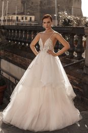 2021 Elegant Wedding Dresses Sexy Spaghetti Straps Backless Lace Sequins Bridal Gowns Custom Made Sweep Train A Line Dress Robe De Mariee