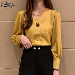 Solid Woman Shirt V-neck Women Tops Blouses Korean Tops All-match Lantern Long Sleeve Office Lady Clothes with Button 10567 210527