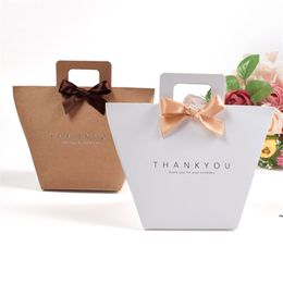 new Thank You Wedding Favors Paper Gift Box Package Birthday Party Favor Bags Hand Candy Bag EWE7631