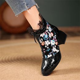Womens Lace-Up Ankle Boots Black Patent Leather Floral Print Lace Ruffle Chunky Heels Zipper For Autumn Ethnic Style Big Size