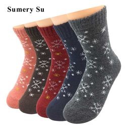 5 Pairs/Lot Wool Socks Women Winter Snow Flower Pattern Cashmere Warm Socks Ladies Girls Christmas Gift 211204