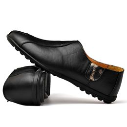 Leather Men Casual Shoes Brand Italian Mens Loafers Moccasins Breathable Slip on Black Driving Shoes High Quality Plus Size