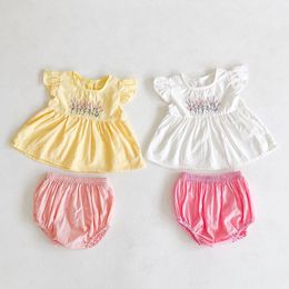 Baby Outfits Clothes Set born Embroidered Fly Sleeve Top and Bread of Pants Infant Girls Clothing 0-2Yrs 210429