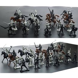 Christmas Gif Plastic 28Pcs/Lot Mediaeval Knights Soldiers Model Toys Horses Soldiers Figures Models Play Kit Children X0503