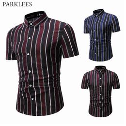 Vertical Stripes Men Shirt Fashion Hit Colour Shirts for Men Casual Slim Fit Mens Dress Shirt Short Sleeve Work Business Chemise 210524