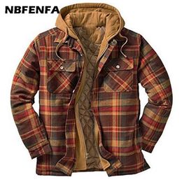 Winter Men Jackets Vintage Plaid Coat Male Warm Parkas Hooded Thick Outwear Overall Clothing Casual Loose Sport Jacket LA325 211214