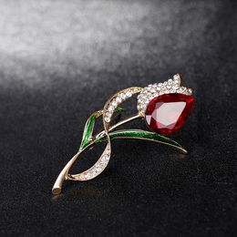 Red Crystal Tulip Brooch Diamond Flower Corsage Scarf Buckle Brooches Women Dress Suit Fashion Jewelry Will and Sandy New
