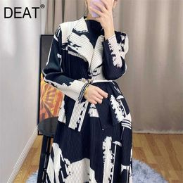 DEAT Woman Pleated Coat Ink Painting Hit Colour Long Sleeve Cardigan Loose Oversized Jacket Casual Style Autumn 15XF503 211109