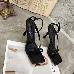 Eilyken Sandali gladiatore Scarpe con tacco alto Autunno Miglior look da strada Donna Testa quadrata Punta aperta Sandali con cinturino con clip Donna sfdhfsdhdfsh