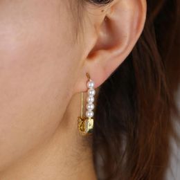 Creative Design Unique Paperclip Safety Pin Star Earring Micro Pave CZ&Pearl European Madam Women Ear Buckle Wedding Hoop & Huggie