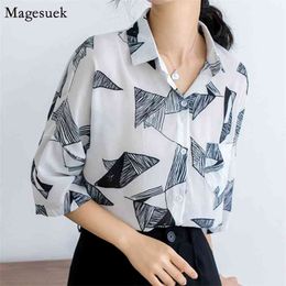 Fashion Chiffon Womens Tops and Blouses V-Neck Geometric Patterns Slim Women Short Sleeve Female Shirt Blusas 5252 210512