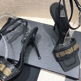 2021 Mode Damen Black Diamond Sandalen Slide Sommer Hochwertige breite glatte Hausschuhe Originalverpackung Größe 35-40