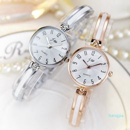 2 colours Simple Alloy Metal Bracelet Watches for Fashion Women Ladies Female Casual Leisure Dress Party Wristwatch Clock