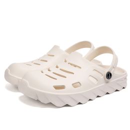 Flat Slippers Lady Gentlemen Walking Sandals Children Breathable and lightweight Sandy beach Hole shoes Soft Bottom Men Women