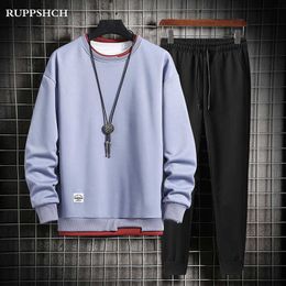 RUPPSHCH 2021 Autumn New Men Sports Suit Men Casual Trend Long Sleeved Sweatershirt Pants High Quality Two Piece Men Suit X0909