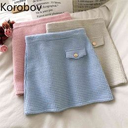 Korobov Preppy Style Women Skirts Autumn Winter New Button Pockets Mini A-Line Skirt Korean Elegant Sweet Plaid Faldas Mujer 210430