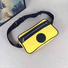 yellow sling bolsas