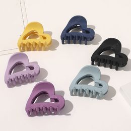 Acrylic Hair Claw Clip Love Hollow Geometric Hairpin Candy Colour Hair Clamp Women Matte Frosted Barrette Hair Accessories