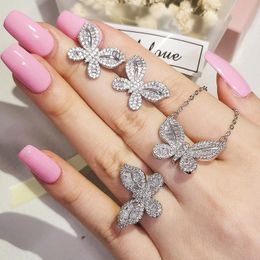Earrings & Necklace 3pcs Pack 2022 Luxury Butterfly Silver Colour Bride Dubai Wedding For Women Lady Anniversary Gift Jewellery Bulk Sell J6174