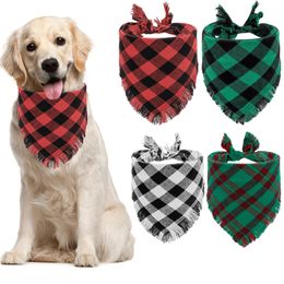 5 Colour Wholesale Plaid Dogs Bandana Dog Apparel Cotton Christmas Classic Triangle Scarf Tassels Style Holiday for Doggy Cats Puppy Lovely Pets Scarves A139