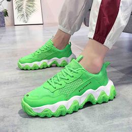 Running Shoes Mesh Brand Korean Trend Fashion Wave Bottom Mesh Shoes Cool Lace-up Outdoor Comfortable Men Casual Mens SneakersF6 Black white