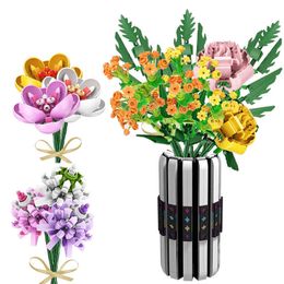 WM Bouquet Of Roses Eternal Life Flower Arrangement Building Block Toys Compatible Educating Children Christmas Gift Girl Series Q0823