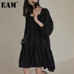 [EAM] Women Black Big Size Tassel Feathers Pleated Dress Square Neck Long Sleeve Loose Fit Fashion Spring Summer 1DD802301 21512