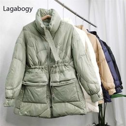 Lagabogy Winter Coat Women Ultra Light Long Sleeve Parkas Female 90% White Duck Down Jackets Loose Warm Pocket Snow Outwear 211013