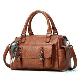 Shoulder Bag 's Large-capacity Orange Handbags European and American Fashion Soft Leather Trendy One-shoulder Diagonal