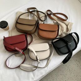 Small PU Leather Saddle Crossbody Bags for Women 2021 Winter Simple Shoulder Bag Luxury Trending Handbags and Purses backpack