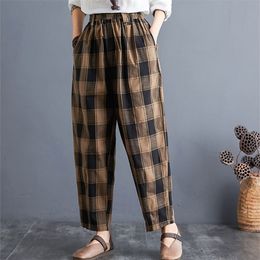 Spring Autumn Arts Style Women Elastic Waist Vintage Loose Pants Cotton Linen Plaid Casual Harem Plus Size S38 210512