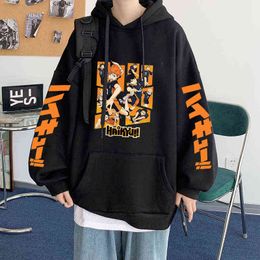 Anime Haikyuu Hoodies Sweatshirts Men/women Karasuno Fly High Graphic Streetwear Pullover Winter Warm Unisex Anime Sweatshirts Y211122