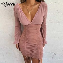 Yojoceli sexy v neck party club dres long sleeve ruffle bodycon mini female vestidos 210609