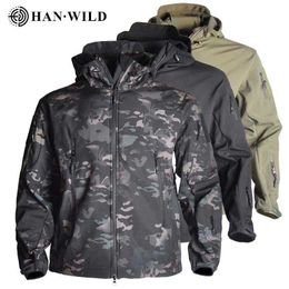 HAN WILD Shark Skin Hunting Jackets Shell Military Tactical Jacket Men Waterproof Fleece Clothing Multicam Coat Windbreakers 4XL 211013