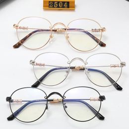 Art retro round metal Myopia eyeglasses frame women ultra-light eye protection girl flat mirror Classic Golden logo temples equipped anti-blue light glasses case