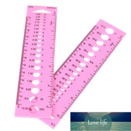 2PC knitting tool Measure Ruler For Knitting Needle Gauge 2.0mm-10.0mm Crochet Hook Inch CM Ruler Tool DIY Craft Accessorie Factory price expert design Quality